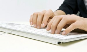 A股放量大涨：沪指重返2900点上方，两市近百股涨停